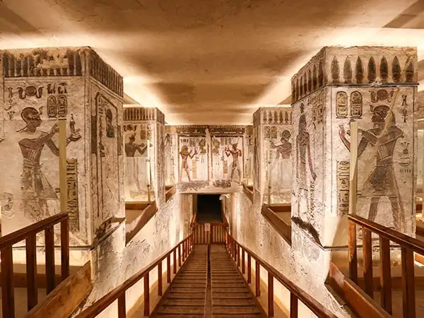 The Valley of Kings exploring.